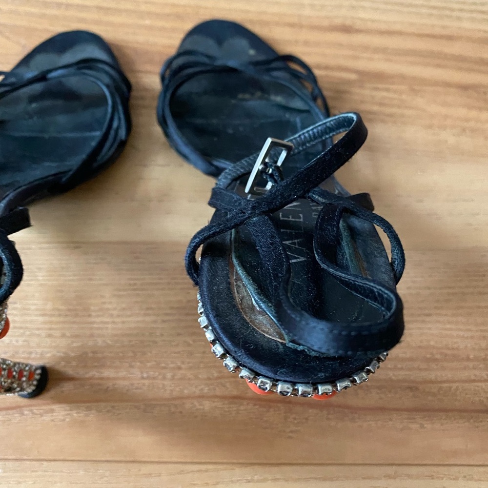 VALENTINO BLACK STRAP SANDALS EMBELLISHED Heels 6 - Picture 6 of 16
